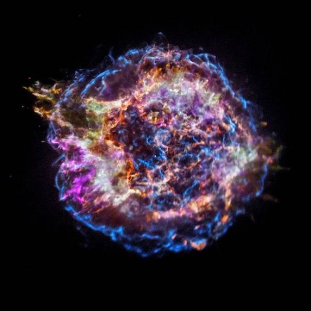 NASA радует фанатов космоса свежими снимками
