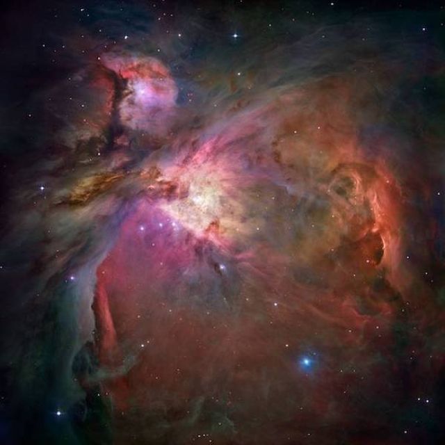 NASA радует фанатов космоса свежими снимками
