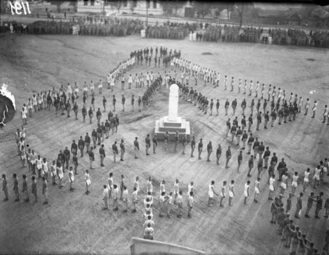 Интересные фотографии и события из прошлого