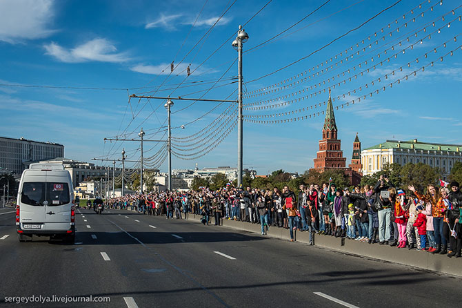 Путь Олимпийского огня из Греции в Москву