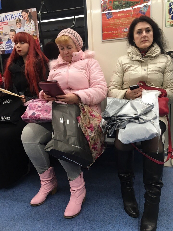 Модники из российского метрополитена
