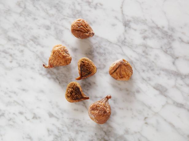 Сколько полезной и здоровой пищи в 100 калориях