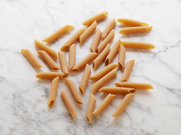 Сколько полезной и здоровой пищи в 100 калориях