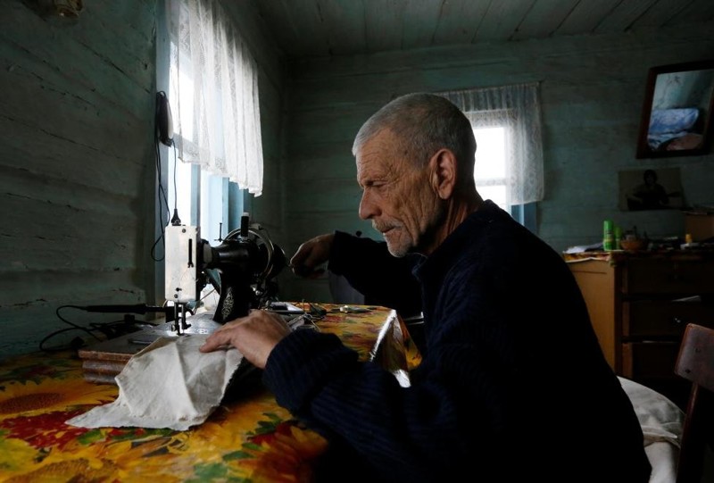 Все ушли, а он остался. 17 фото последнего жителя деревушки со 150-летней историей