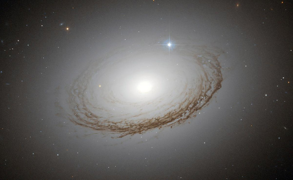 Телескоп Hubble: лучшие снимки за 2014 год Телескоп Hubble: лучшие снимки за 2014 год