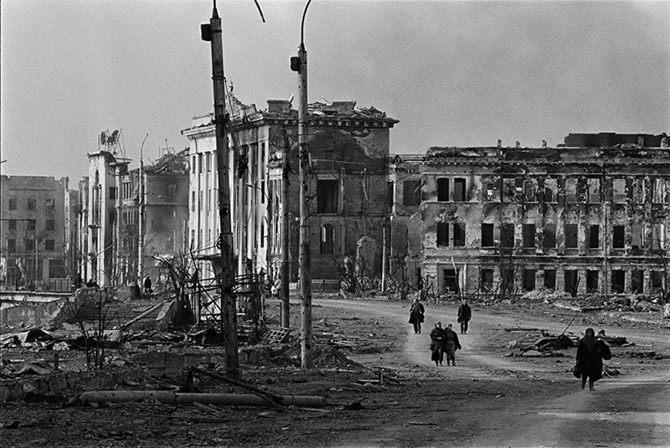 Фотографии времен перестройки от Лео Эркена Фотографии времен перестройки от Лео Эркена