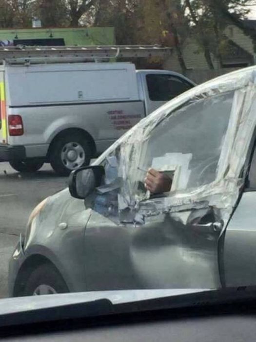 Смотрите, я все починил!