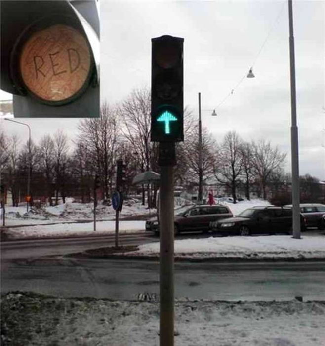 Смотрите, я все починил!