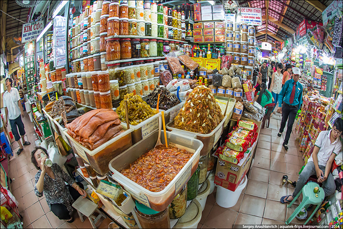 Прогулка по продуктовому рыноку Сайгона Прогулка по продуктовому рыноку Сайгона