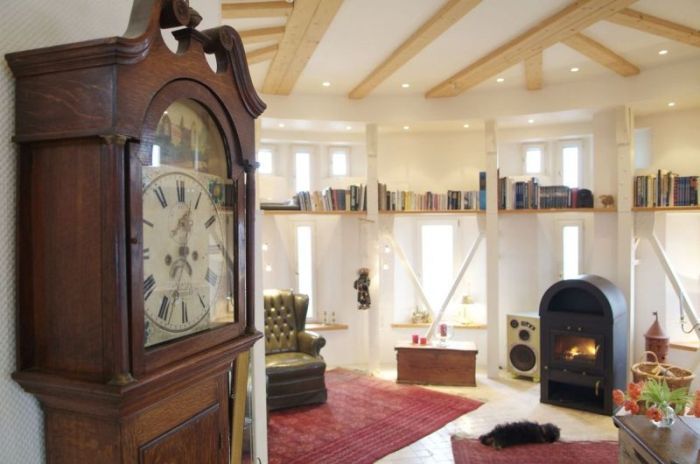 Дом в водонапорной башне