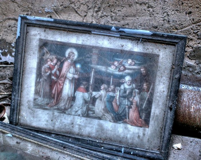 Дом в Люксембурге, брошенный во времена Второй мировой войны