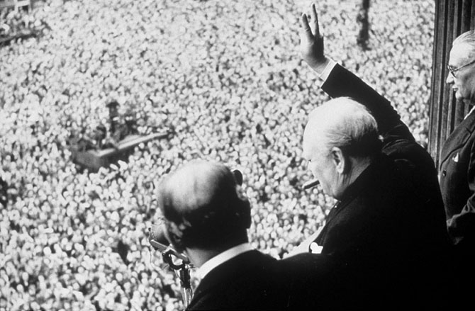 Как 70 лет назад праздновали победу в Великобритании