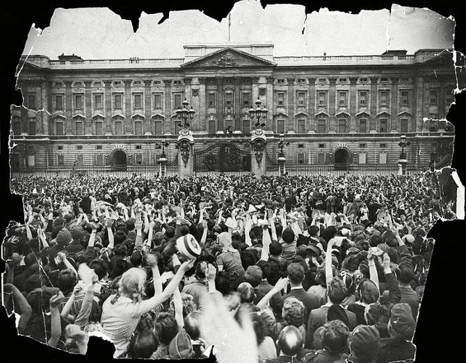 Как 70 лет назад праздновали победу в Великобритании