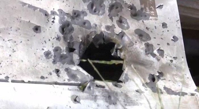 Изрешеченный боевиками ИГИЛ автомобиль ВМС США
