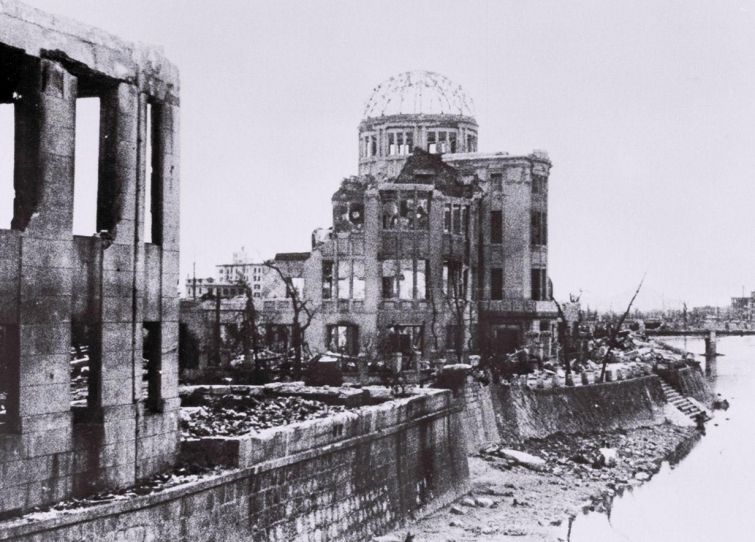 Фотографии Хиросимы после бомбардировки и спустя 70 лет