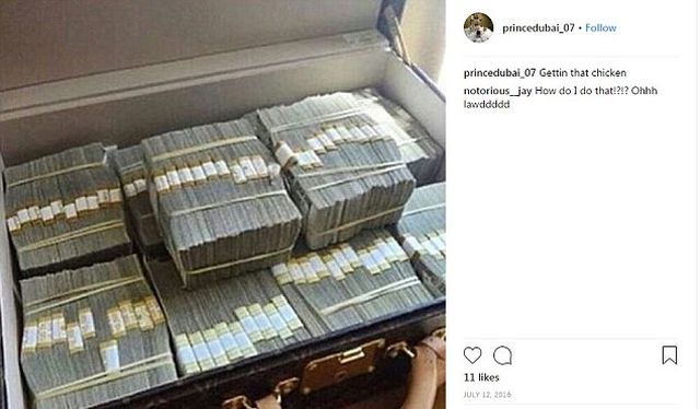 Любовь к свинине выдала мошенника, который притворялся саудовским принцем