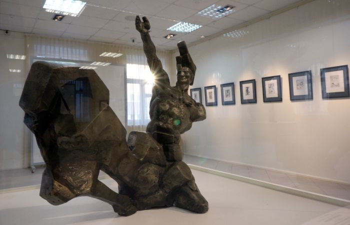 Ушел из жизни советский скульптор Эрнст Неизвестный