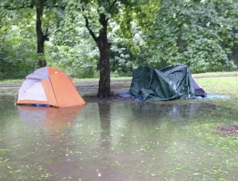Бывают в жизни огорчения