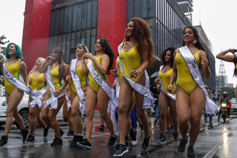 В Бразилии выбирают Miss Bumbum