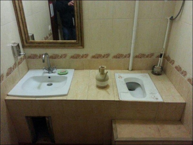 Странные строительные "шедевры"