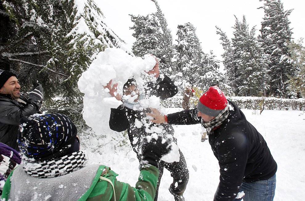 Снегопад на Ближнем Востоке Снегопад на Ближнем Востоке