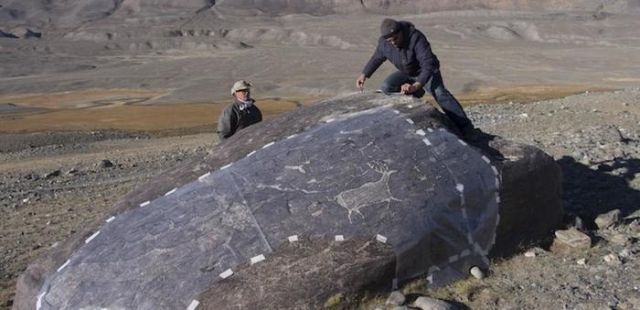 В Горном Алтае обнаружили древний рисунок на камне