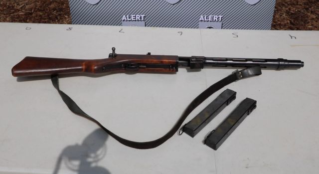 Кустарные пистолеты-пулеметы MAC-11 стали популярным оружием преступного мира