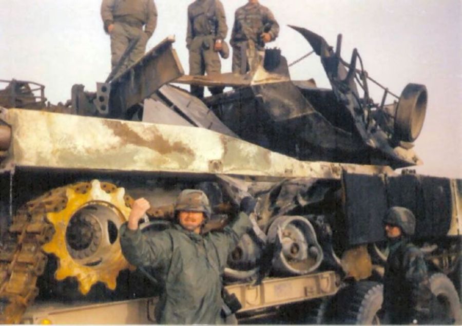 Вся правда о танке Абрамс (32 фото) Вся правда о танке Абрамс (32 фото)