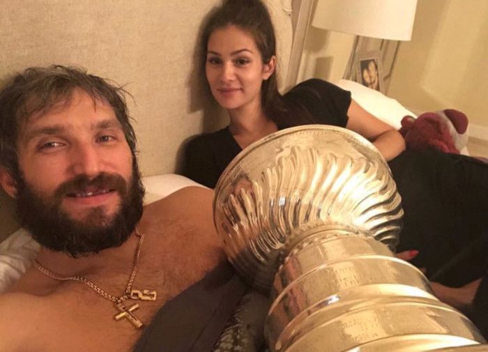 Александр Овечкин с самым дорогим, что у него есть
