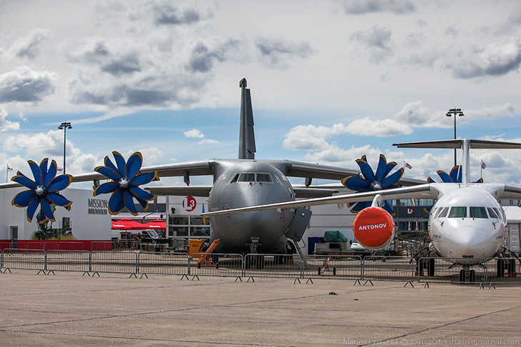 Воздушный грузовик Ан-70 Воздушный грузовик Ан-70