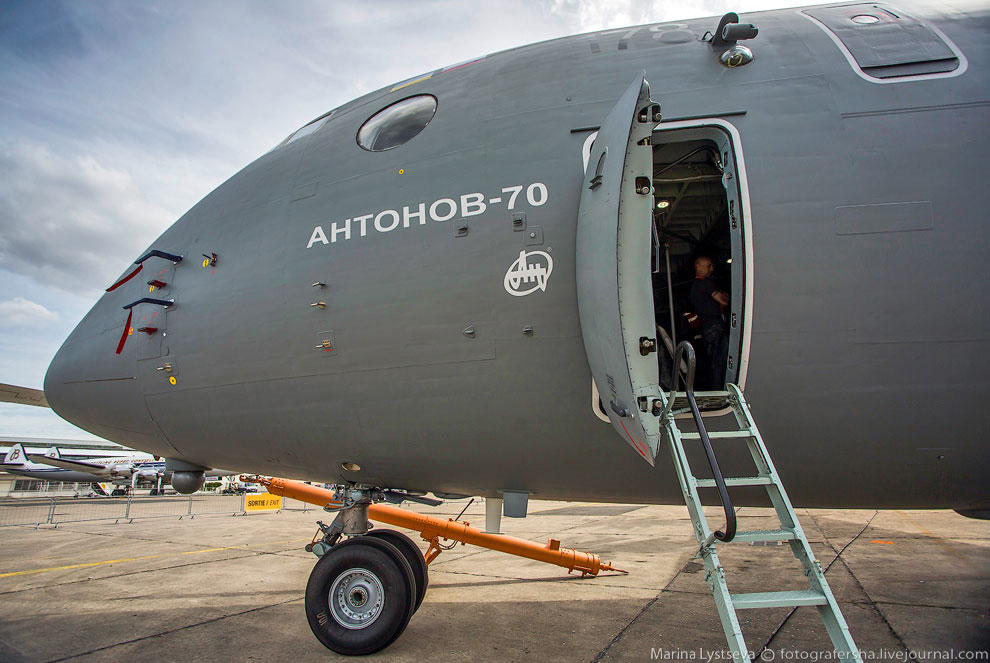 Воздушный грузовик Ан-70 Воздушный грузовик Ан-70