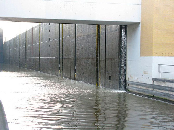Самые выдающиеся водные мосты мира (20 фото)