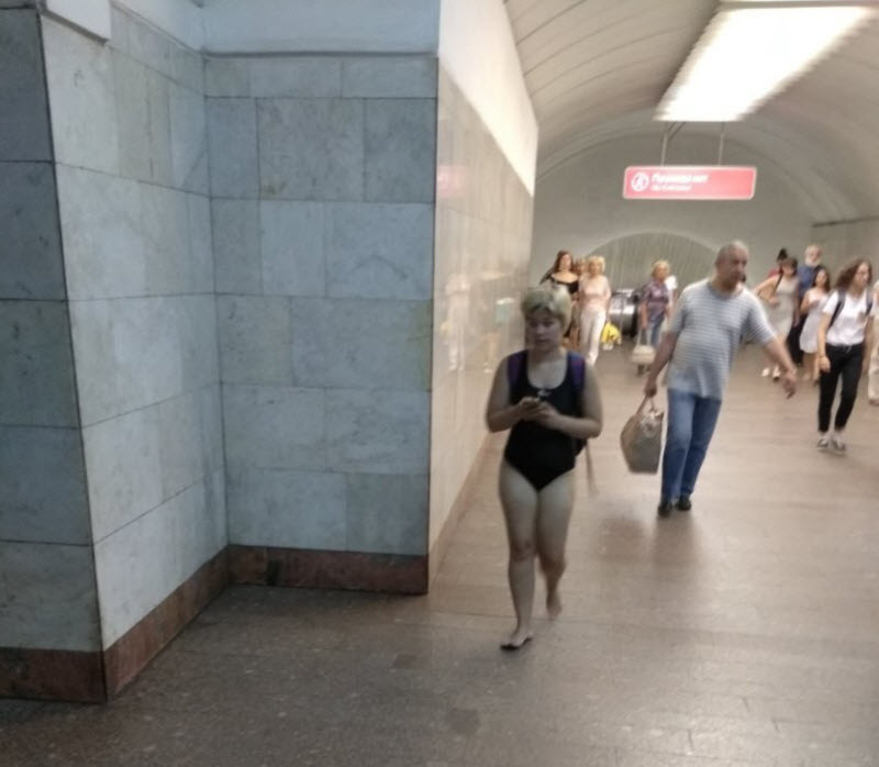 Модники из российского метрополитена