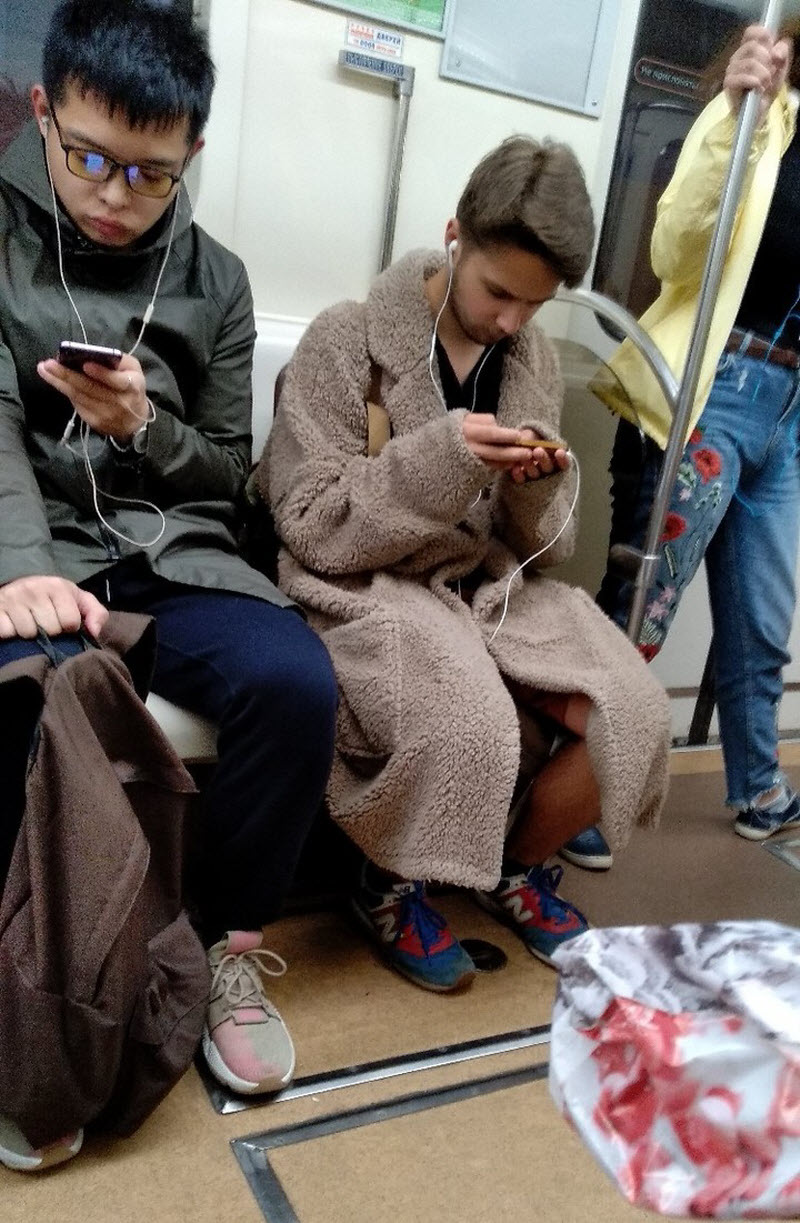 Модники из российского метрополитена