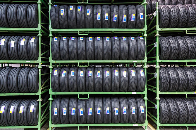 Michelin — как делают ошиповку на зимних шинах