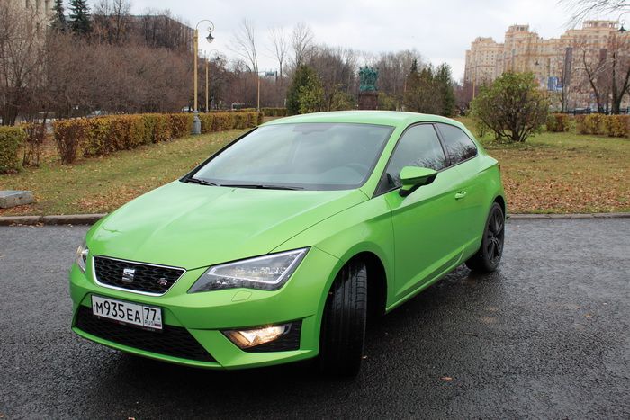 Модный и спортивный Seat Leon