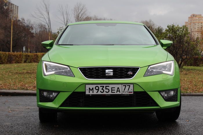 Модный и спортивный Seat Leon