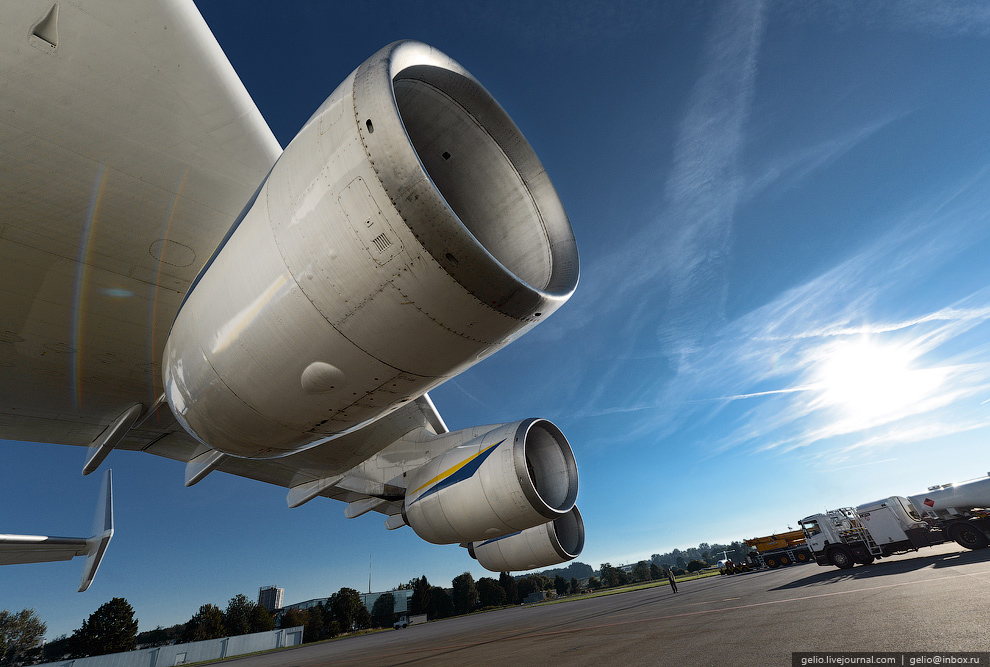 Ан-225 «Мрия» — самый большой самолет в мире