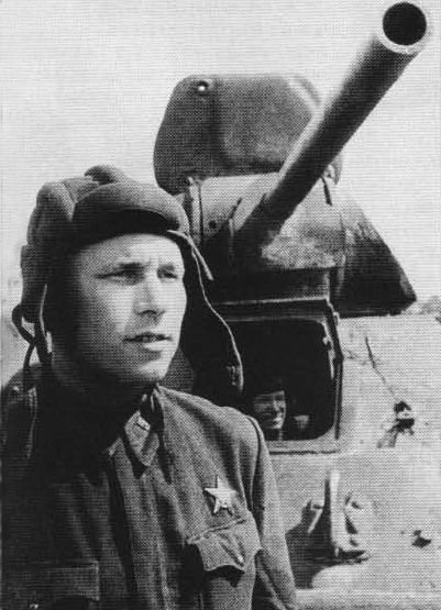 Герои танковых баталий