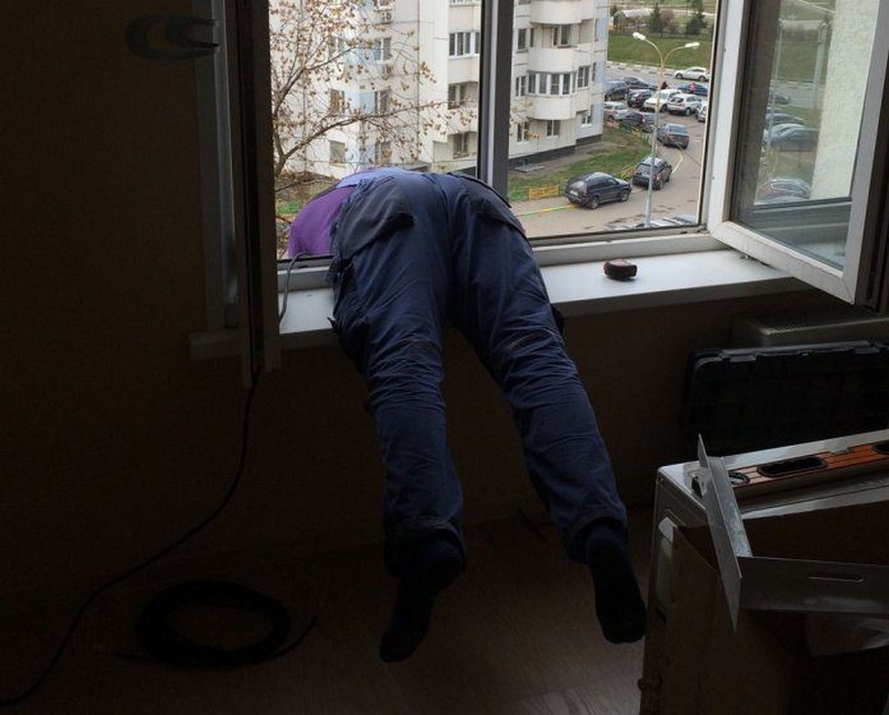Эти люди явно не слышали о технике безопасности