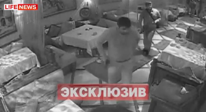 Перестрелка в ресторане Москвы (3 фото)