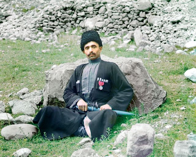 Следы былого: цветные снимки Российской империи начала 20-го века Следы былого: цветные снимки Российской империи начала 20-го века