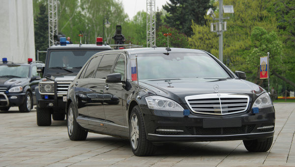 Служебные автомобили, на которых ездят мировые лидеры