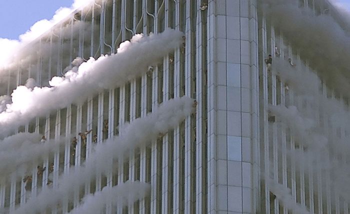 Теракт 911.  Самые страшные кадры событий