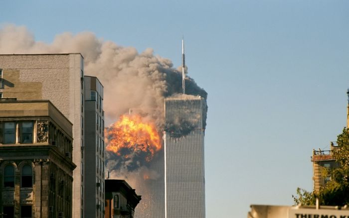 Теракт 911.  Самые страшные кадры событий