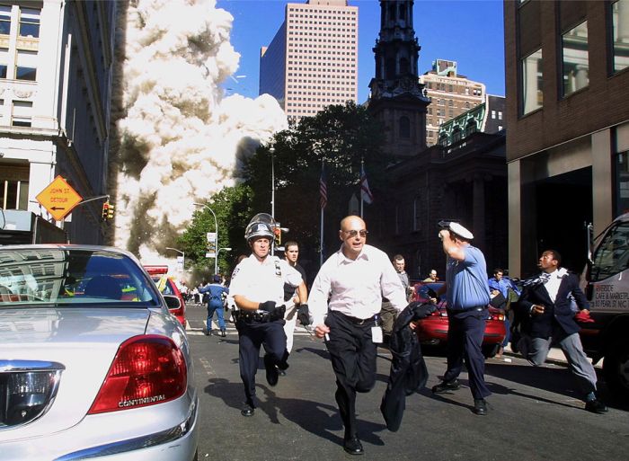 Теракт 911.  Самые страшные кадры событий