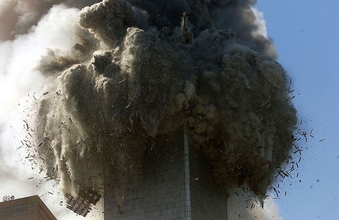 Теракт 911.  Самые страшные кадры событий