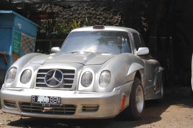 Самодельный Mercedes-Benz 300SL из старого купе W114