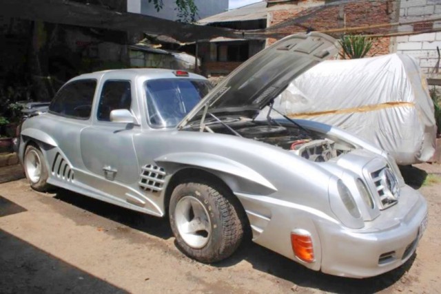 Самодельный Mercedes-Benz 300SL из старого купе W114