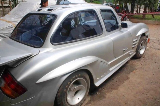 Самодельный Mercedes-Benz 300SL из старого купе W114